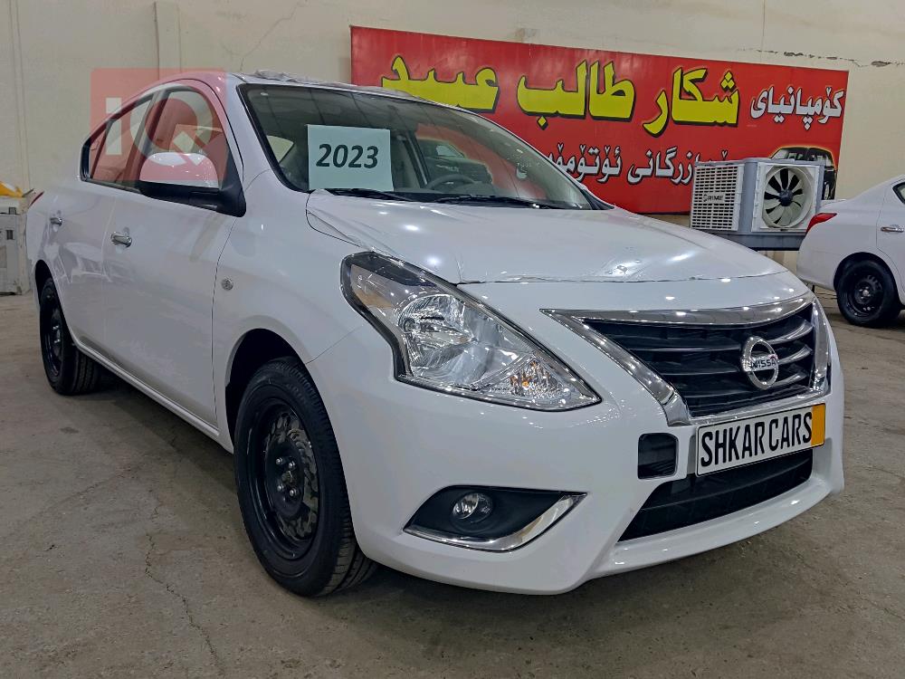 Nissan Sunny